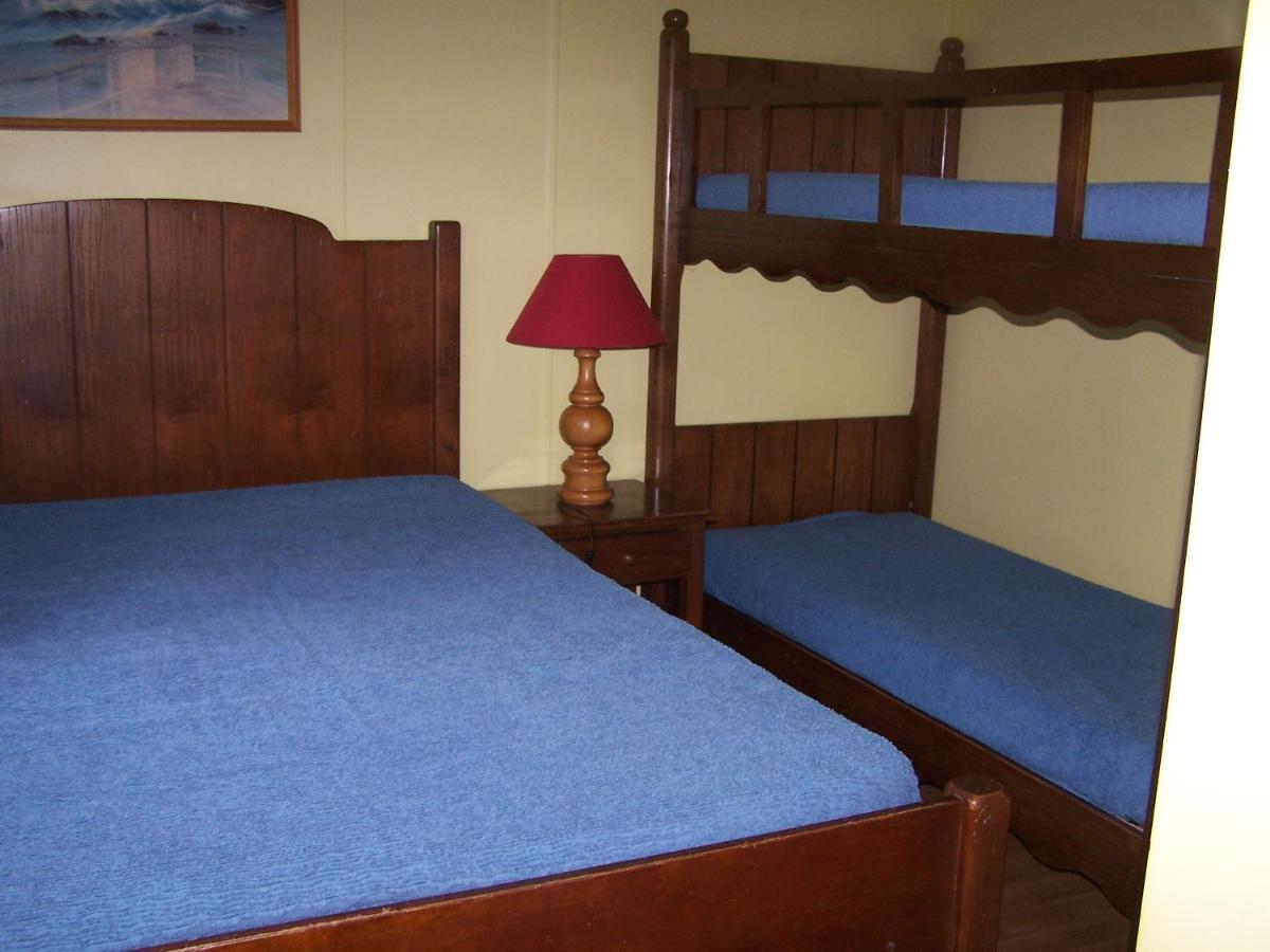3 Gites - Relais Du Saussay In Pertheville Ners Kültér fotó